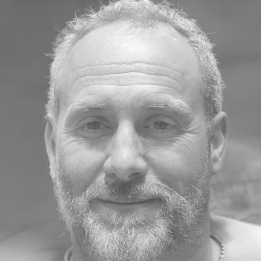 Instructor del programa de formación financiera